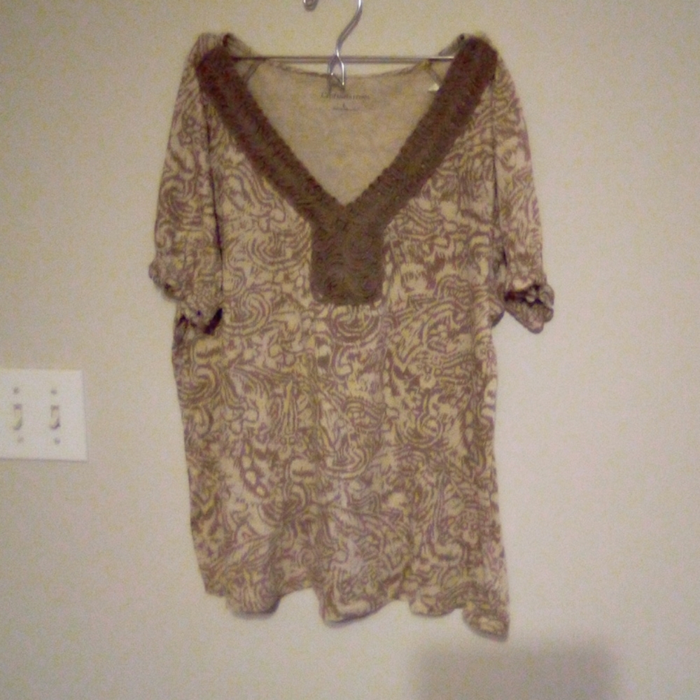 Short sleeve shirt
